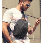 Plecak męski na jedno ramię z USB Photon Black R Bag