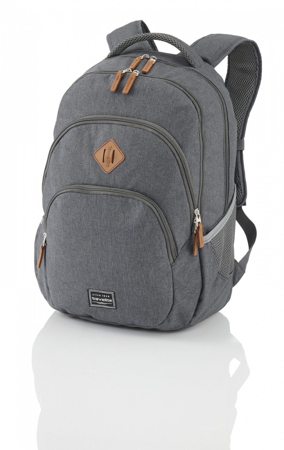 plecaki-miejskie-275poi-1.jpg Plecak firmy Travelite z kolekcji Basics Melange, poliester kolor szary 96308 04 - obrazek 1