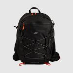 Plecak trekkingowy. Plecaki górskie 🎒 | 4F: Odzież, obuwie i akcesoria sportowe